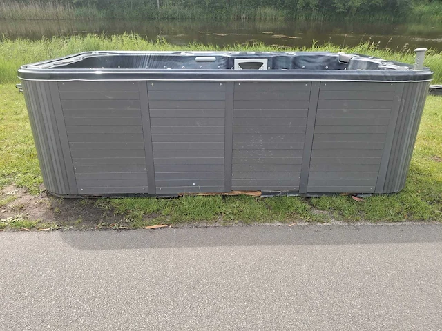 Balboa 10 persoons zwemspa jacuzzi en buitenspa - afbeelding 3 van  37