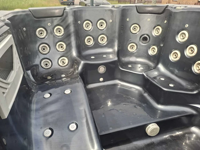 Balboa 10 persoons zwemspa jacuzzi en buitenspa - afbeelding 34 van  36