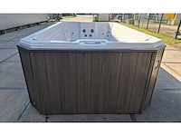 Balboa 10 persoons zwemspa jacuzzi en buitenspa - afbeelding 11 van  23