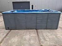 Balboa 10 persoons zwemspa jacuzzi en buitenspa - afbeelding 6 van  19