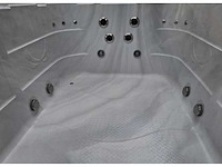 Balboa 14 persoons dubbele cabine zwemspa jacuzzi en buitenspa - afbeelding 2 van  23