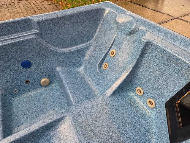 Balboa 3 persoons jacuzzi en buitenspa - afbeelding 24 van  28