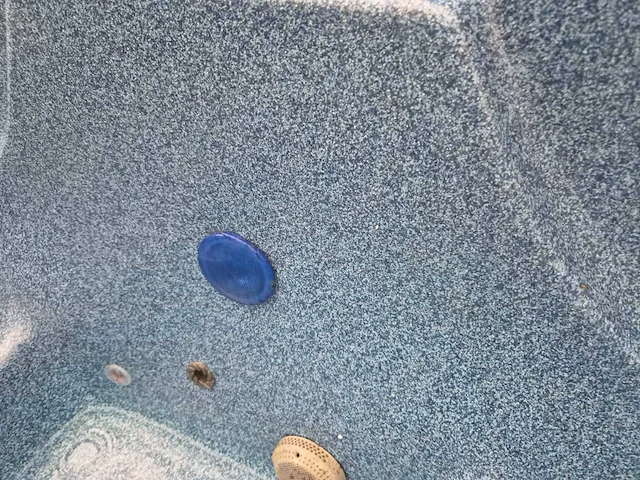 Balboa 3 persoons jacuzzi en buitenspa - afbeelding 2 van  28