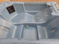 Balboa 3 persoons jacuzzi en buitenspa - afbeelding 13 van  28