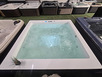 Balboa 4 persoons design spa jacuzzi en buitenspa - afbeelding 13 van  22