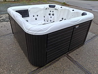 Balboa 5 persoons jacuzzi en buitenspa - afbeelding 17 van  25