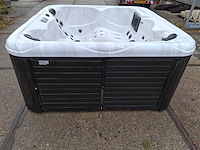 Balboa 5 persoons jacuzzi en buitenspa - afbeelding 24 van  25