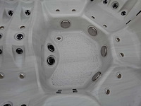Balboa 5 persoons jacuzzi en buitenspa - afbeelding 14 van  25