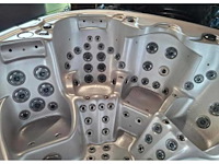 Balboa 5 persoons jacuzzi en buitenspa - afbeelding 6 van  9