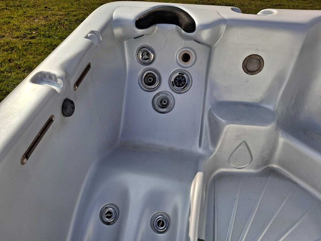 Balboa 5 persoons jacuzzi en buitenspa - afbeelding 4 van  16