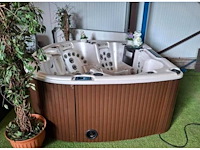 Balboa 5 persoons jacuzzi en buitenspa - afbeelding 14 van  23