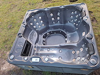 Balboa 5 persoons jacuzzi en buitenspa - afbeelding 5 van  8