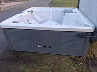 Balboa 5 persoons jacuzzi en buitenspa - afbeelding 7 van  20