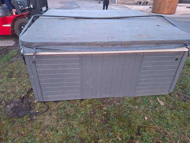 Balboa 5 persoons jacuzzi en buitenspa - afbeelding 16 van  20