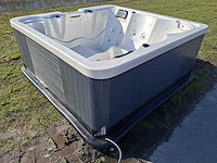 Balboa 5 persoons jacuzzi en buitenspa - afbeelding 18 van  32