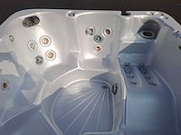 Balboa 5 persoons jacuzzi en buitenspa - afbeelding 14 van  26