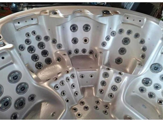 Balboa 5 persoons jacuzzi en buitenspa - afbeelding 6 van  22