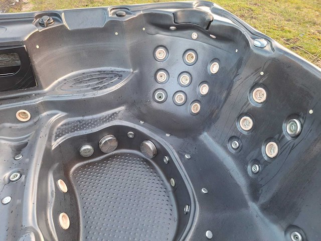 Balboa 5 persoons jacuzzi en buitenspa - afbeelding 5 van  30