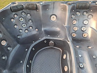 Balboa 5 persoons jacuzzi en buitenspa - afbeelding 24 van  30