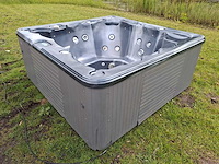 Balboa 5 persoons jacuzzi en buitenspa - afbeelding 21 van  31