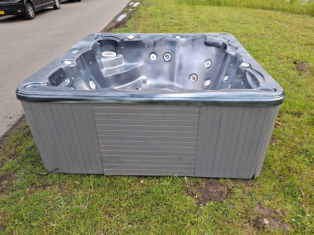 Balboa 5 persoons jacuzzi en buitenspa - afbeelding 23 van  31