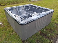 Balboa 5 persoons jacuzzi en buitenspa - afbeelding 27 van  31
