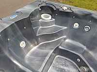 Balboa 5 persoons jacuzzi en buitenspa - afbeelding 29 van  31