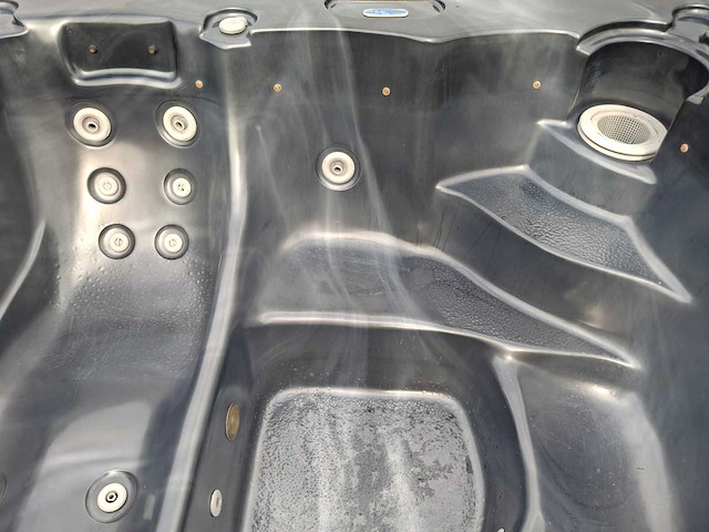 Balboa 5 persoons jacuzzi en buitenspa - afbeelding 30 van  31