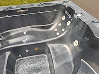 Balboa 5 persoons jacuzzi en buitenspa - afbeelding 7 van  31