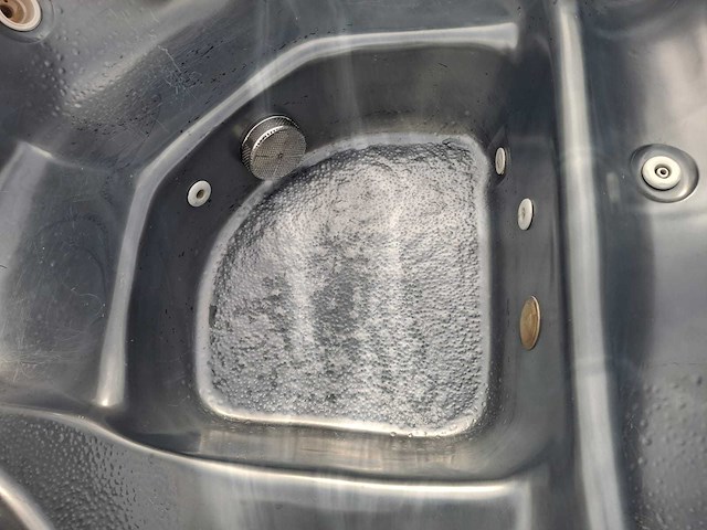 Balboa 5 persoons jacuzzi en buitenspa - afbeelding 10 van  31