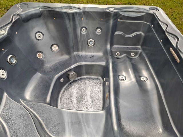 Balboa 5 persoons jacuzzi en buitenspa - afbeelding 17 van  31