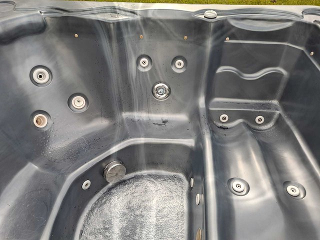 Balboa 5 persoons jacuzzi en buitenspa - afbeelding 19 van  31