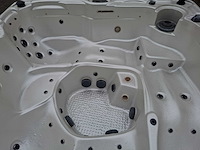 Balboa 5 persoons jacuzzi en buitenspa - afbeelding 8 van  34