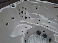 Balboa 5 persoons jacuzzi en buitenspa - afbeelding 11 van  34