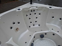 Balboa 5 persoons jacuzzi en buitenspa - afbeelding 16 van  34