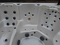 Balboa 5 persoons jacuzzi en buitenspa - afbeelding 19 van  34