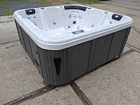 Balboa 5 persoons jacuzzi en buitenspa - afbeelding 17 van  25