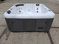 Balboa 5 persoons jacuzzi en buitenspa - afbeelding 22 van  25
