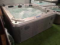 Balboa 5 persoons jacuzzi en buitenspa - afbeelding 2 van  25