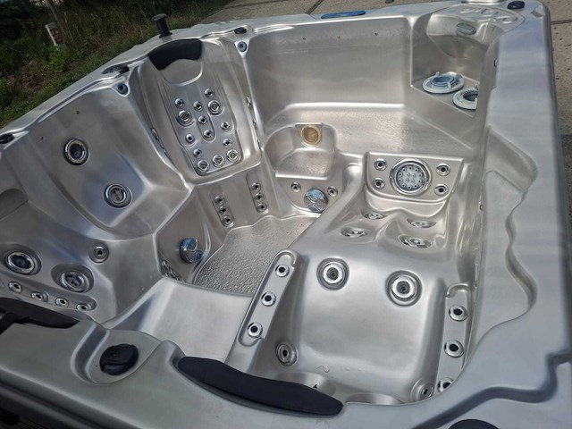 Balboa 5 persoons jacuzzi en buitenspa - afbeelding 4 van  25