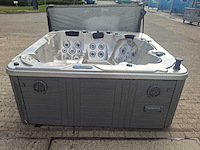 Balboa 5 persoons jacuzzi en buitenspa - afbeelding 25 van  25