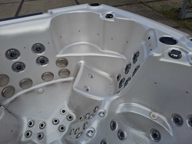 Balboa 5 persoons jacuzzi en buitenspa - afbeelding 3 van  30