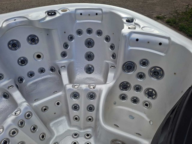 Balboa 5 persoons jacuzzi en buitenspa - afbeelding 12 van  30