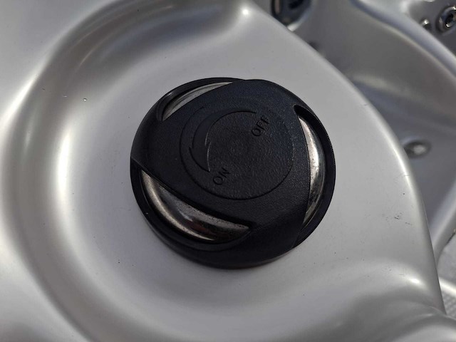 Balboa 5 persoons jacuzzi en buitenspa - afbeelding 28 van  30