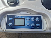 Balboa 5 persoons jacuzzi en buitenspa - afbeelding 33 van  37