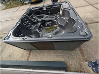 Balboa 5 persoons jacuzzi en buitenspa - afbeelding 16 van  26