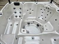 Balboa 5 persoons jacuzzi en buitenspa - afbeelding 12 van  30