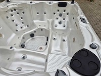 Balboa 5 persoons jacuzzi en buitenspa - afbeelding 28 van  30