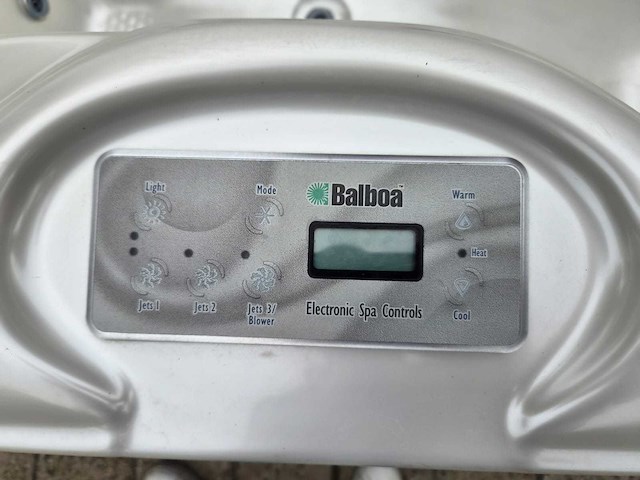 Balboa 5 persoons jacuzzi en buitenspa - afbeelding 30 van  30