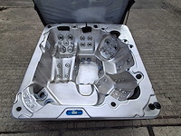 Balboa 5 persoons jacuzzi en buitenspa - afbeelding 10 van  34
